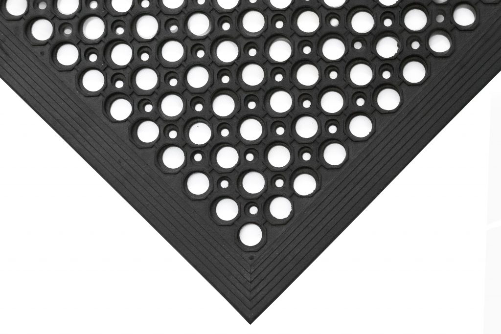 INNOVATIVE MATS – RAMPMAT 1.5m x 0.9m x 10mm